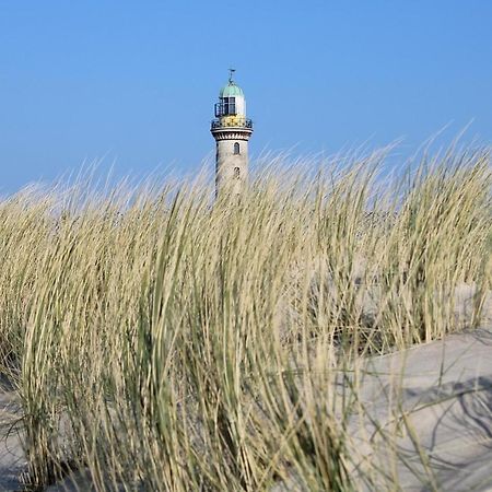 Ferienwohnung Achtern Diek, Inklusive Strandkorb Und Stellplatz Rostock Exterior foto