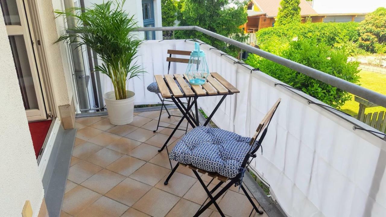 Ferienwohnung Achtern Diek, Inklusive Strandkorb Und Stellplatz Rostock Exterior foto