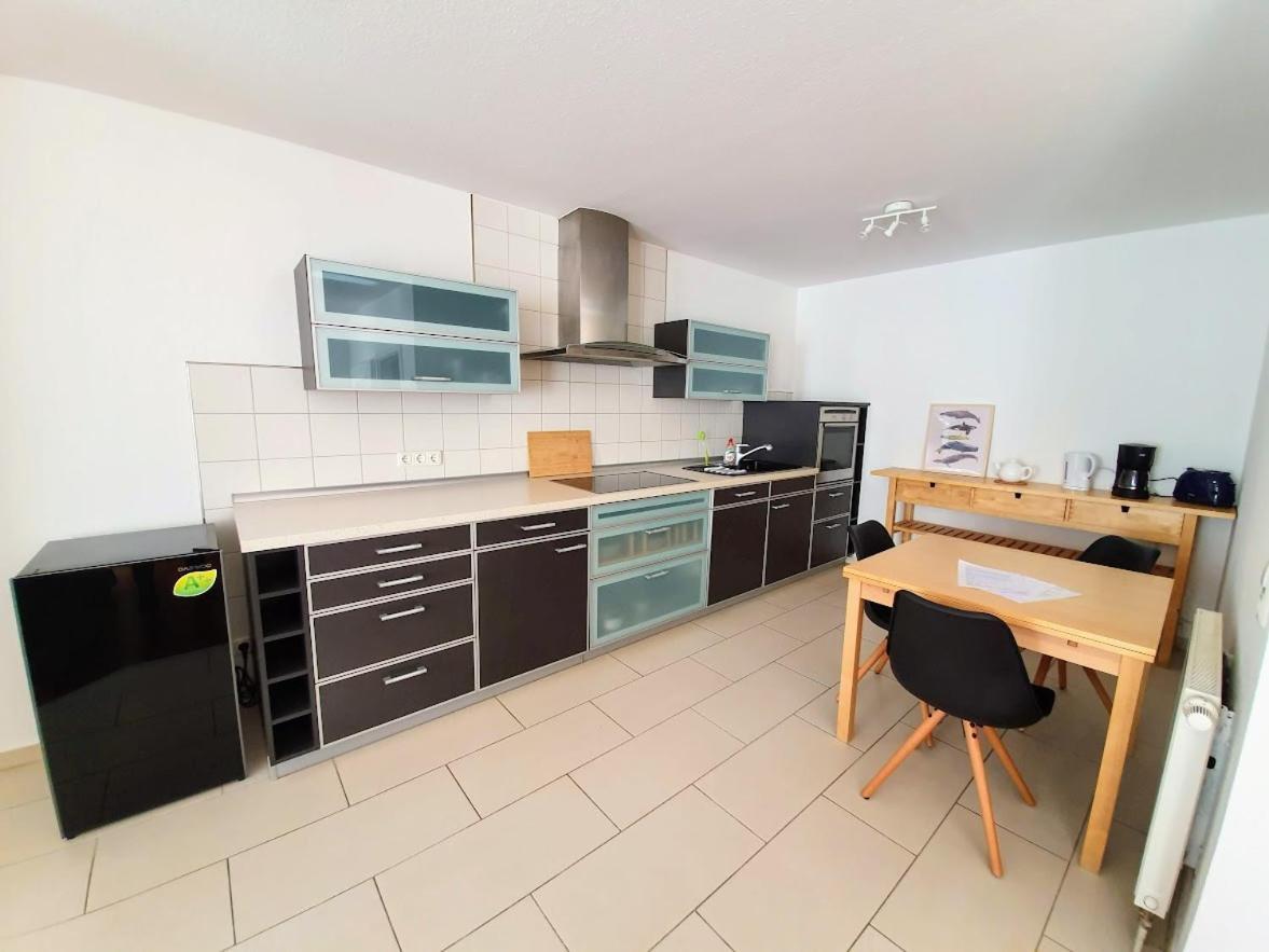 Ferienwohnung Achtern Diek, Inklusive Strandkorb Und Stellplatz Rostock Exterior foto